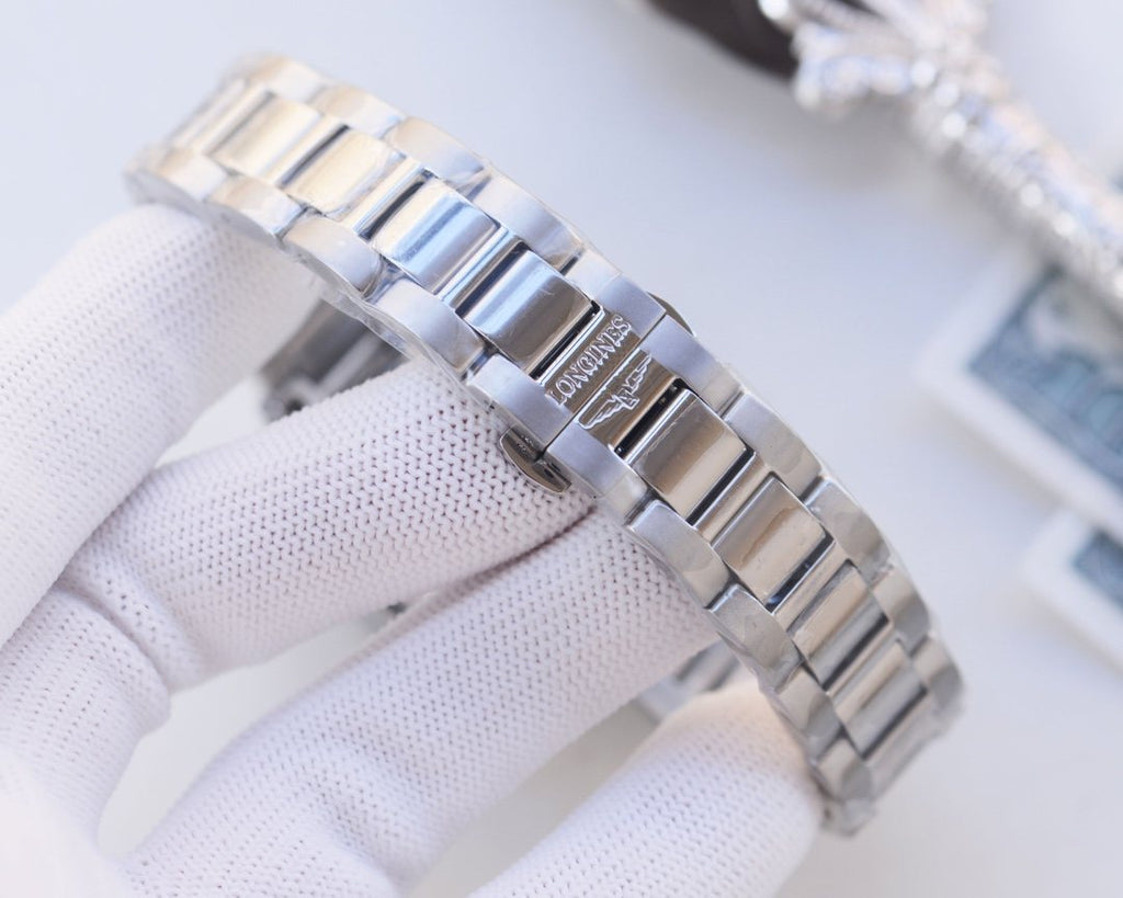 Longines Silver Rose Gold Black Dial Bracelet Watch — detail