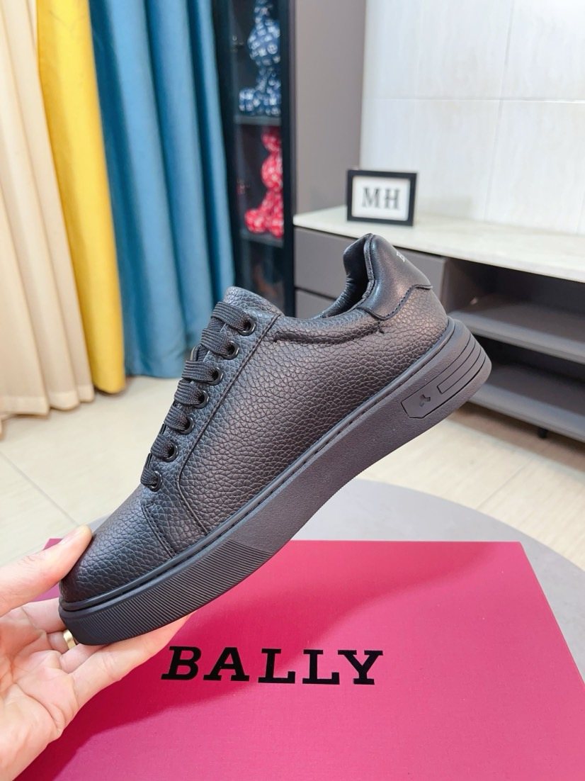 BALLY Dark Gray Pebbled Leather Sneakers — side