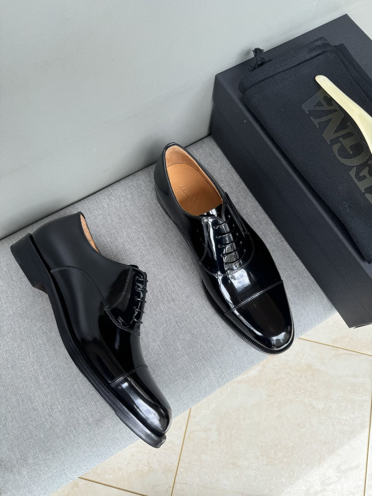 ZEGNA Black Patent Leather Oxford Shoes — side