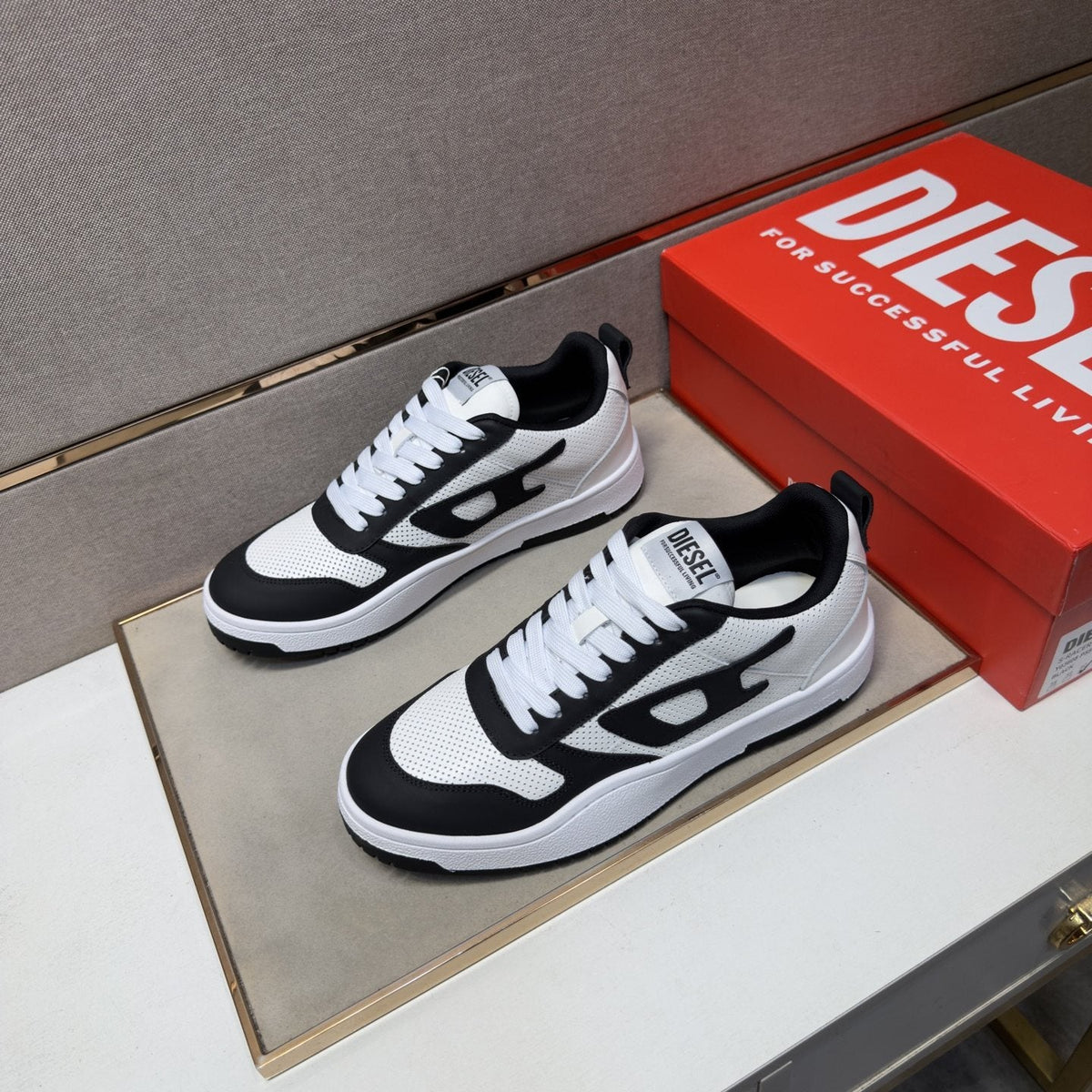 DIESEL Black and White Low-Top Sneakers — front