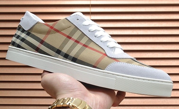 Burberry White and Beige Plaid Low-Top Sneakers — front