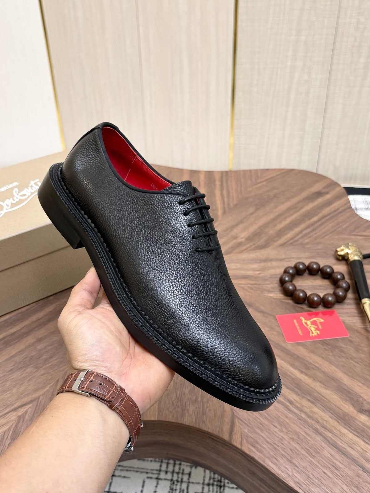 Black Lace-Up Dress Shoes with Red Lining — model