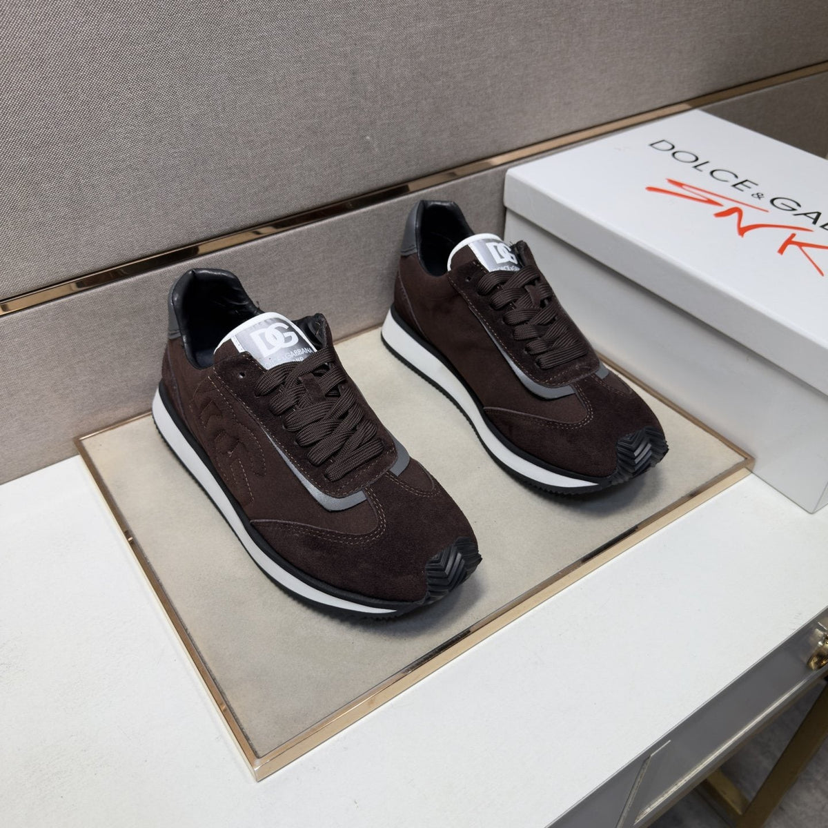 Dolce & Gabbana Dark Brown Low-Top Sneakers — front