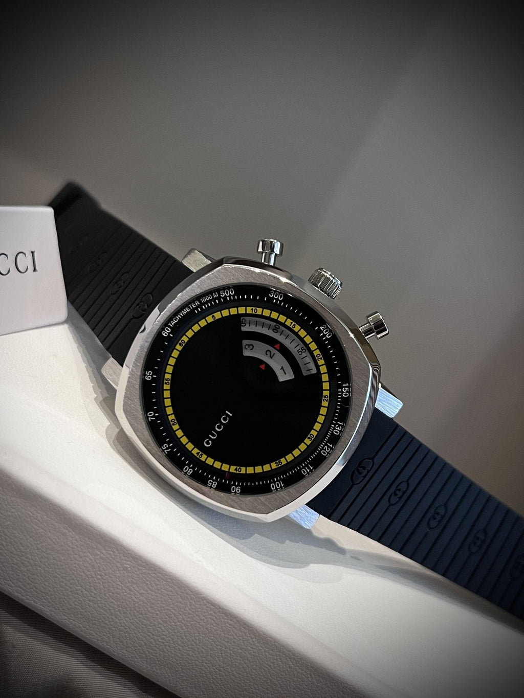 Gucci Silver Black Dial Strap Watch — front