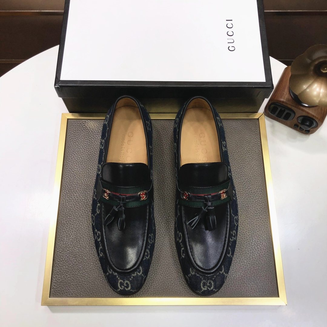 Gucci Monogram Tassel Loafers — front