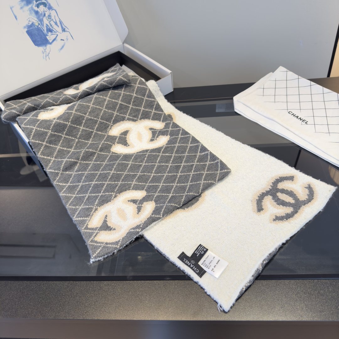 Chanel Grid Knit Scarf — front