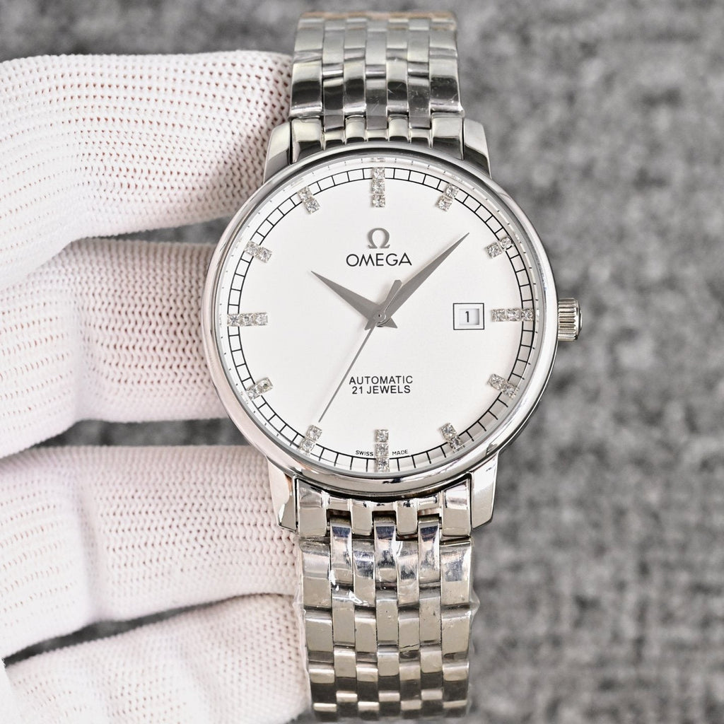Silver White Dial Bracelet Watch — front