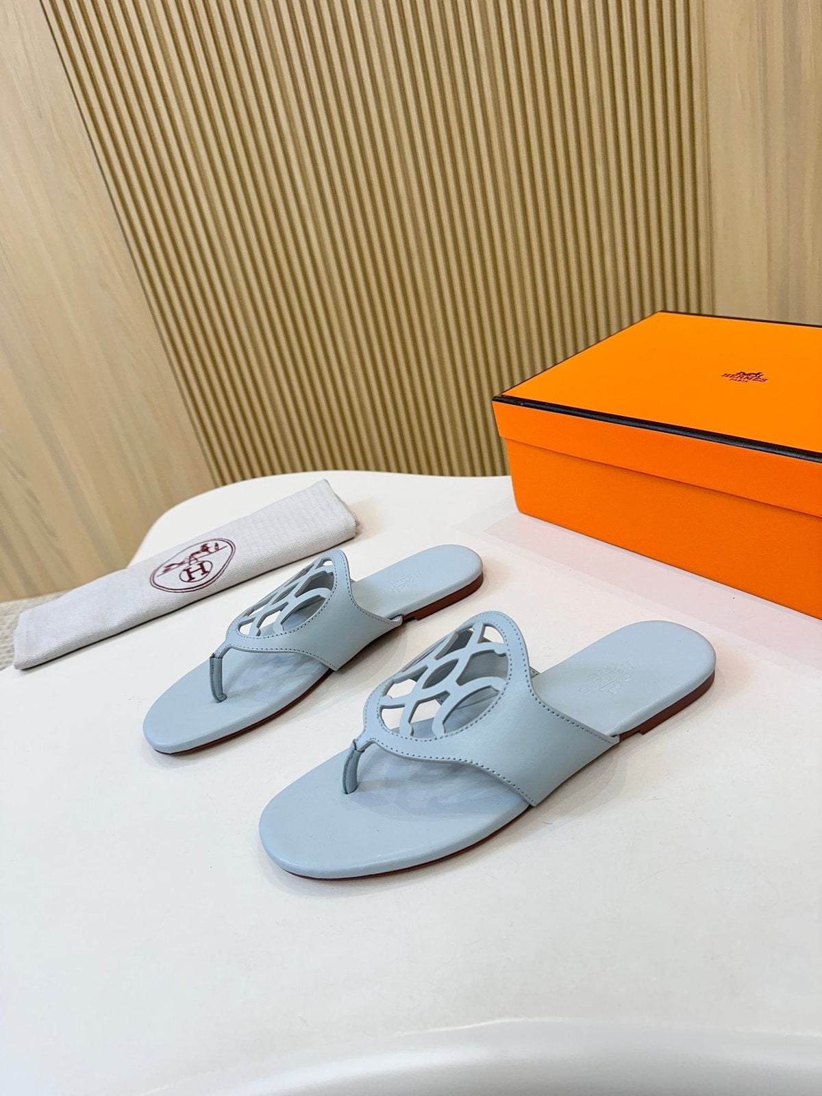 Hermès Tan Brown Cutout Thong Sandals — detail