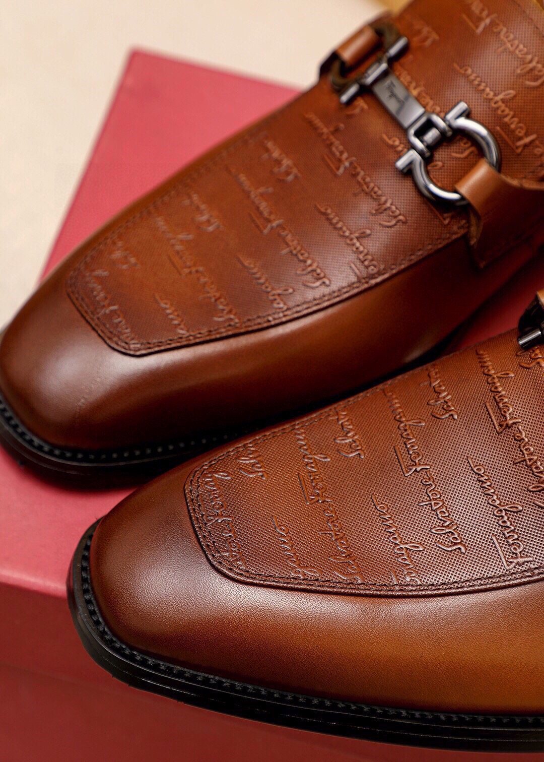 Ferragamo Textured Buckle Loafers — detail