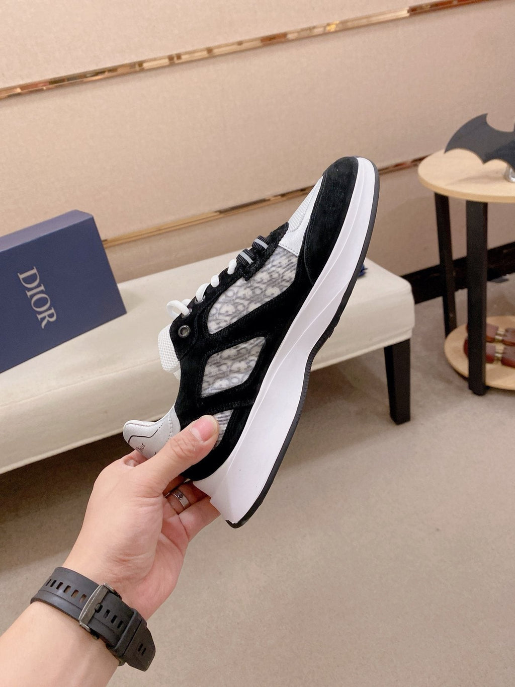 Dior B30 Low-Top Sneakers — detail