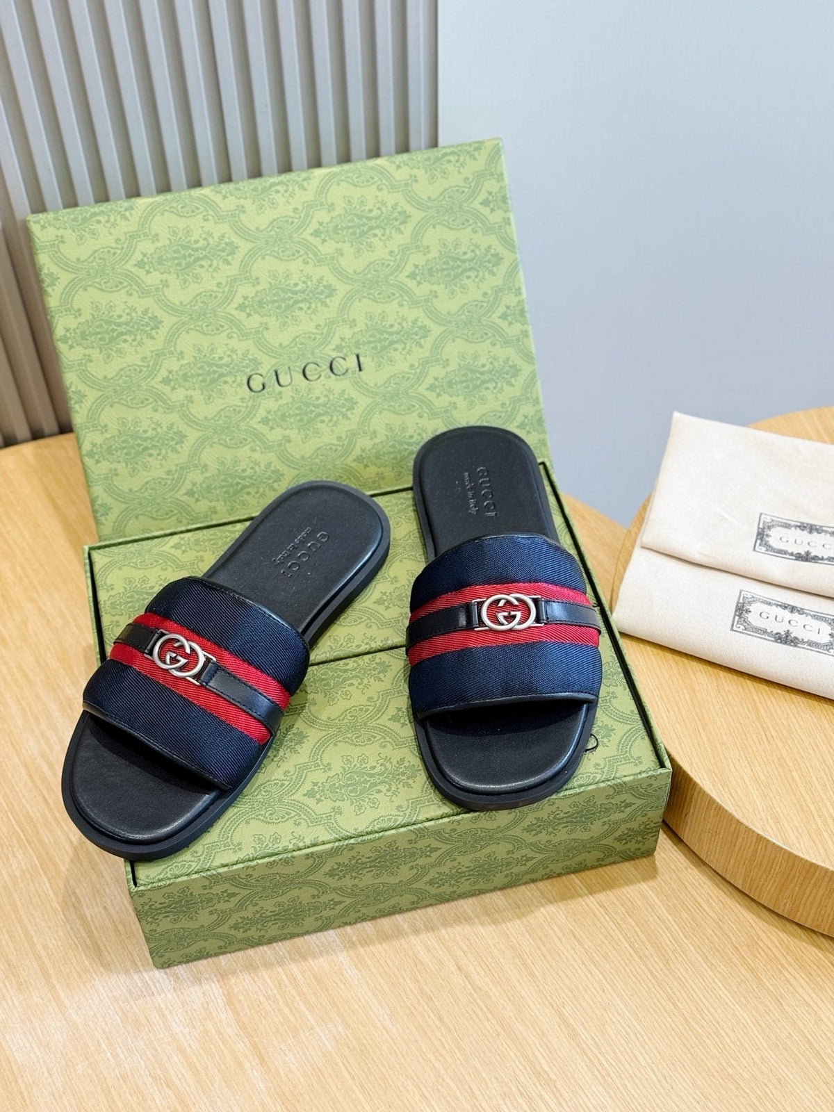 Gucci Interlocking G Stripe Slide Sandals — front