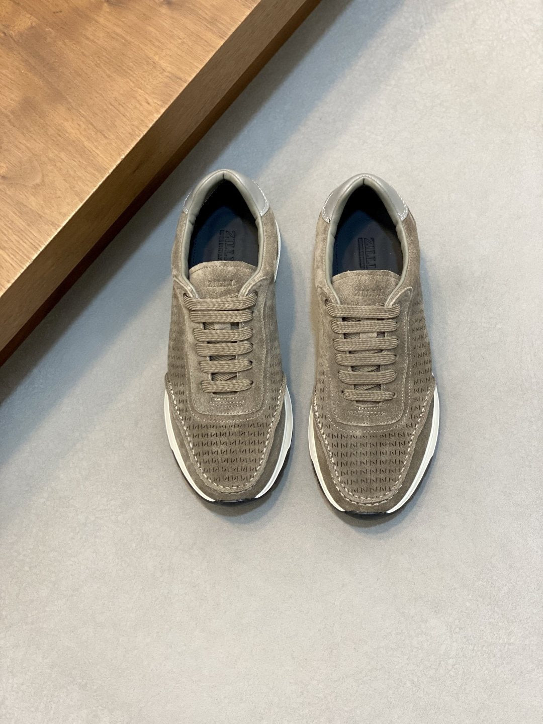 Zilli Stitched Low-Top Sneakers — front