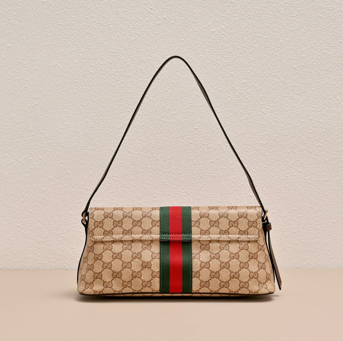 GUCCI GG Madison Shoulder Bag