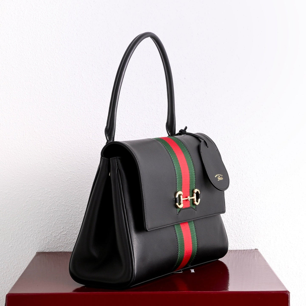 Gucci GG Paparazzo Medium Handbag – 875018