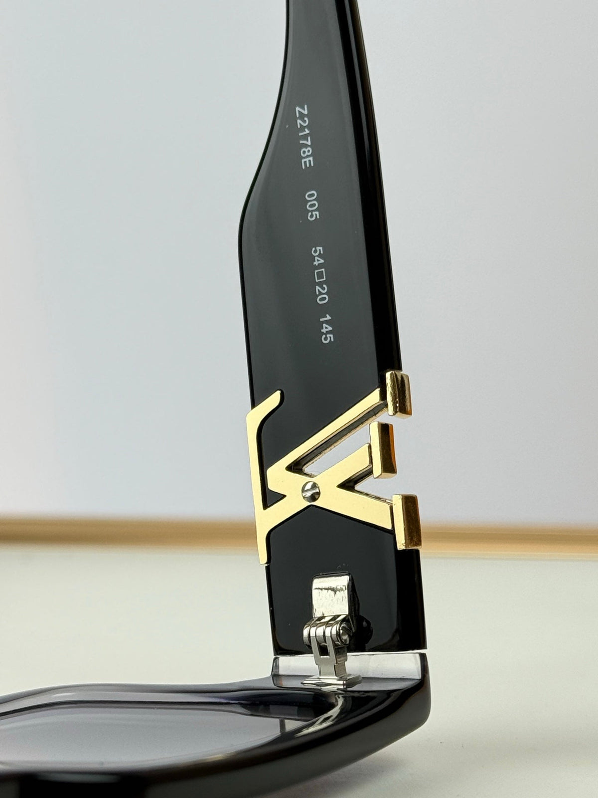 Louis Vuitton Sunglasses – Z2178E